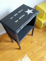 Table de chevet ou petit meuble d'appoint