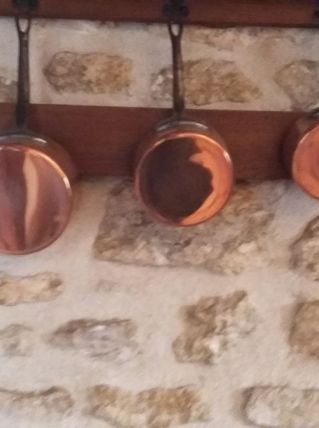 5 casseroles étamées en cuivre