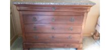 Commode Louis Philippe 5 tirroirs avec plateau en marbre