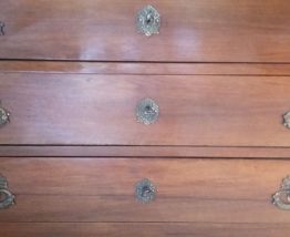Commode Louis Philippe 5 tirroirs avec plateau en marbre