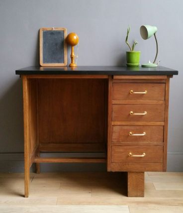 Ancien bureau de comptable relooké