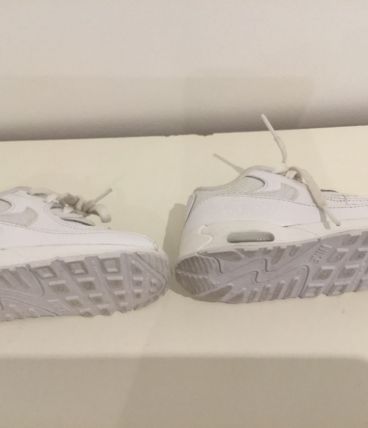 Basket Nike blanche 