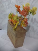 PIQUE FLEURS EN CHENE MASSIF ORIGINAL DESIGN DECORATION