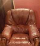 2 canapés + 1 fauteuil + 1 pouf 
