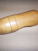 ancienne bouchonneuse en bois POUR COLLECTIONNEURS 