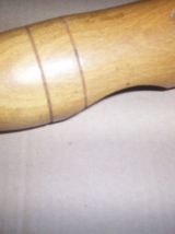 ancienne bouchonneuse en bois POUR COLLECTIONNEURS 