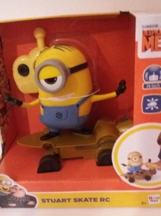GRANDE RC SKATE MINIONS - NEUF