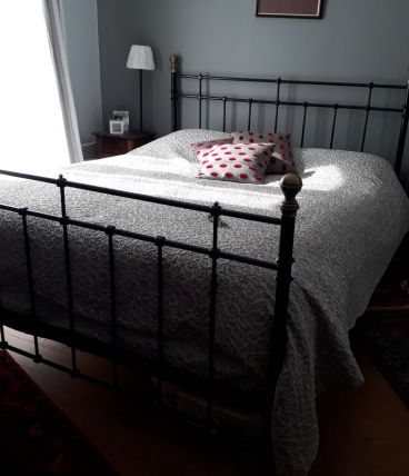 TETE ET PIEDS DE LIT