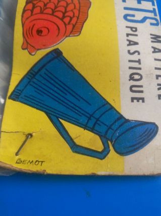 pochette de dinette plastique (vintage)