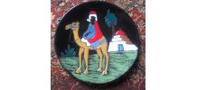 Plat rond en terre cuite émaillée 