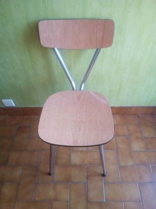Chaise en formica