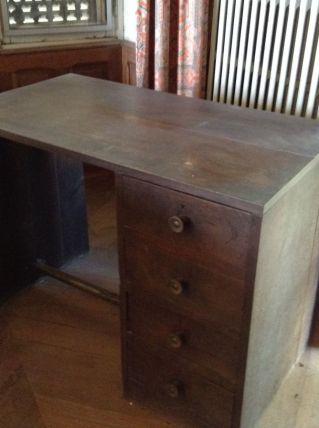 bureau 1930