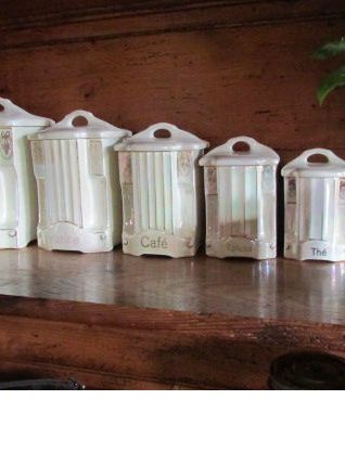 Pots à épices, blancs nacrés 