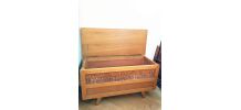 Banc coffre à jouets vintage en bois et rotin 70's
