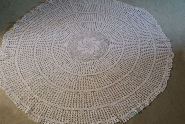 Nappe ronde blanche