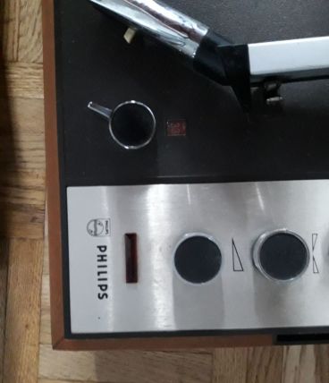 Platine vinyle Philips de 1963
