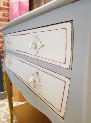 Commode rénovée