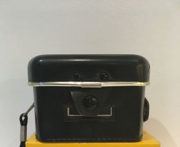 Ancien appareil photo instamatic Kodak