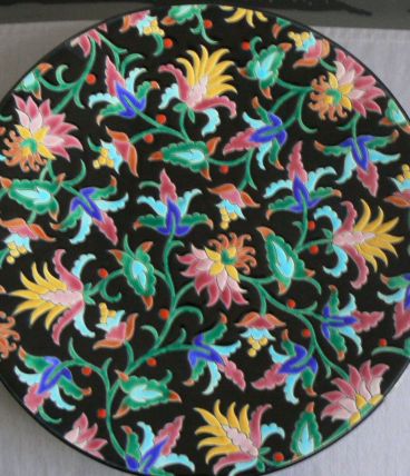 Plat rond dimension 38 cm " Emaux de Longwy "