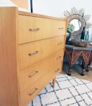 Commode vintage scandinave des années 60 pieds compas