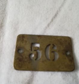 Lot de 3 plaques d hôtel en laiton