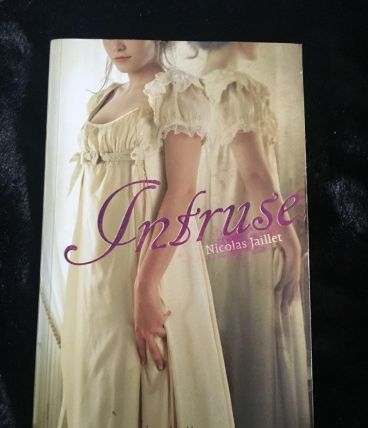Intruse