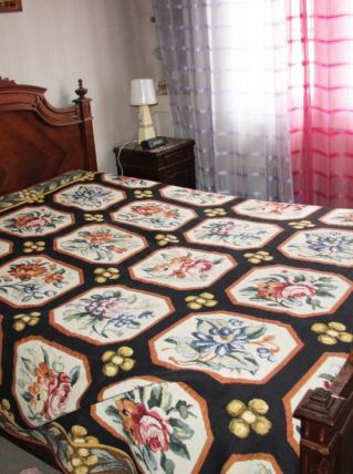 Lit ancien de 130 + Table de chevet+pot pipi