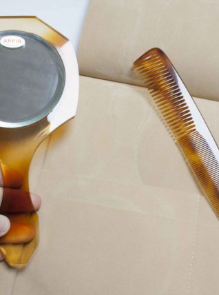 miroir et peigne Arpin dans étui 