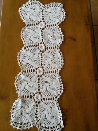 Napperon, chemin de table