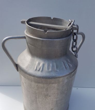 Bidon à lait