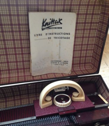 Machîne à tricoter KNITTAX