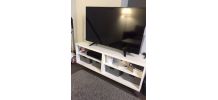 Meuble TV + 4 paniers gris offerts
