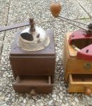 lot de 2 anciens  moulins a café vintages