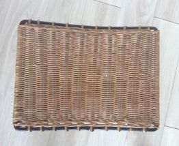 Petit tabouret métal et osier
