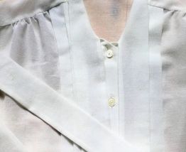 Louise - Chemisier vintage blanc transparent col lavallière