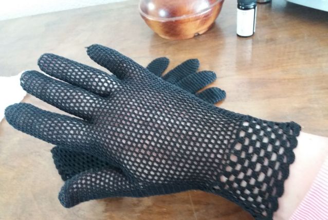 Gants noirs au crochet
