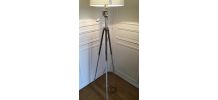 Lampadaire créé s/ancien trépied photo_style loft/atelier