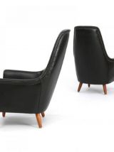 Fauteuils en cuir et hêtre