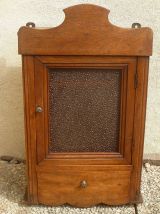 armoire  a pharmacie  ancienne