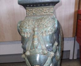 ELEPHANT CERAMIQUE VERT