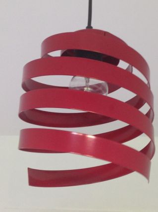 Luminaire rouge
