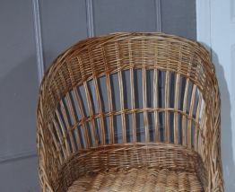Fauteuil en rotin d'enfant
