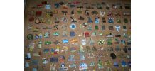 GROS LOT DE + DE 220 PIN'S de collection 