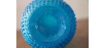 Bouteille bleue vintage