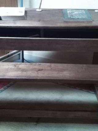 Ancien bureau d"écolier