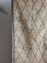 Tapis azilal vintage en tbe