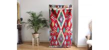 Tapis boucherouite berbère tissé main au Maroc