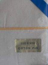 Parure de draps brodés anciens toile du nord 