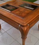 Table de salon en noyer
