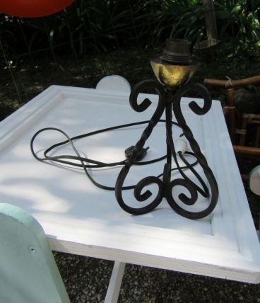 Petite lampe à poser en fer forgé 17 cm x 10 cm pour petite 